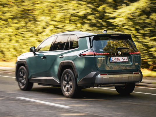 Suzuki Across 2026 PHEV 0005