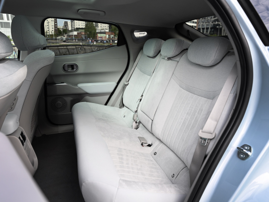Ioniq3_158
