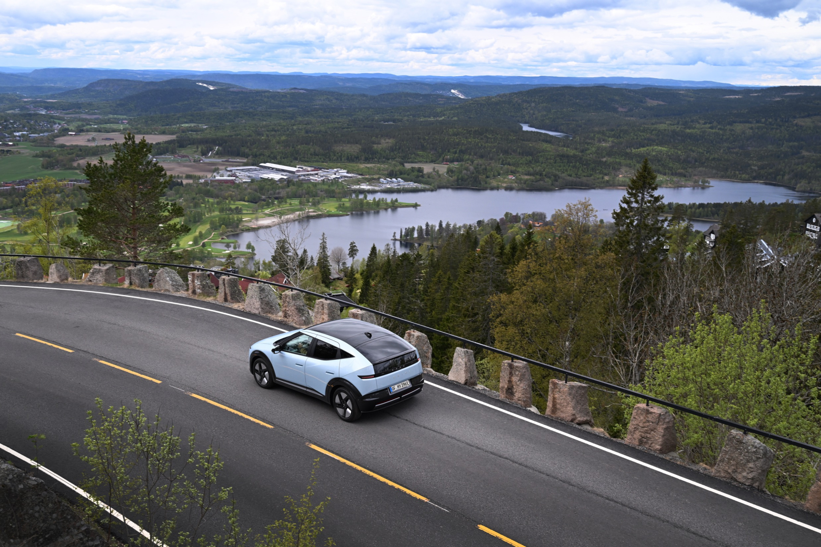 Ioniq3_255