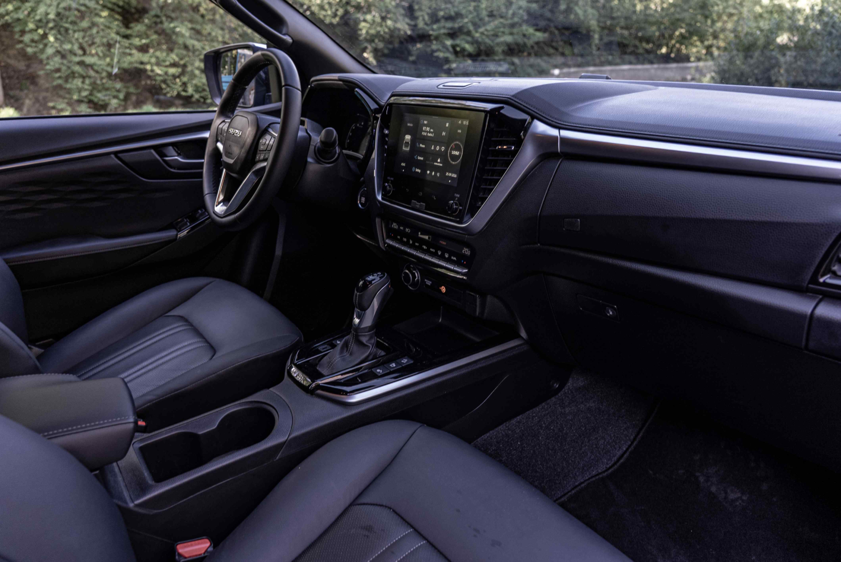 Isuzu D-Max 2027 Interieur 0008
