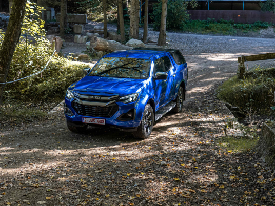 Isuzu D-Max 2027 Off-Road 0009